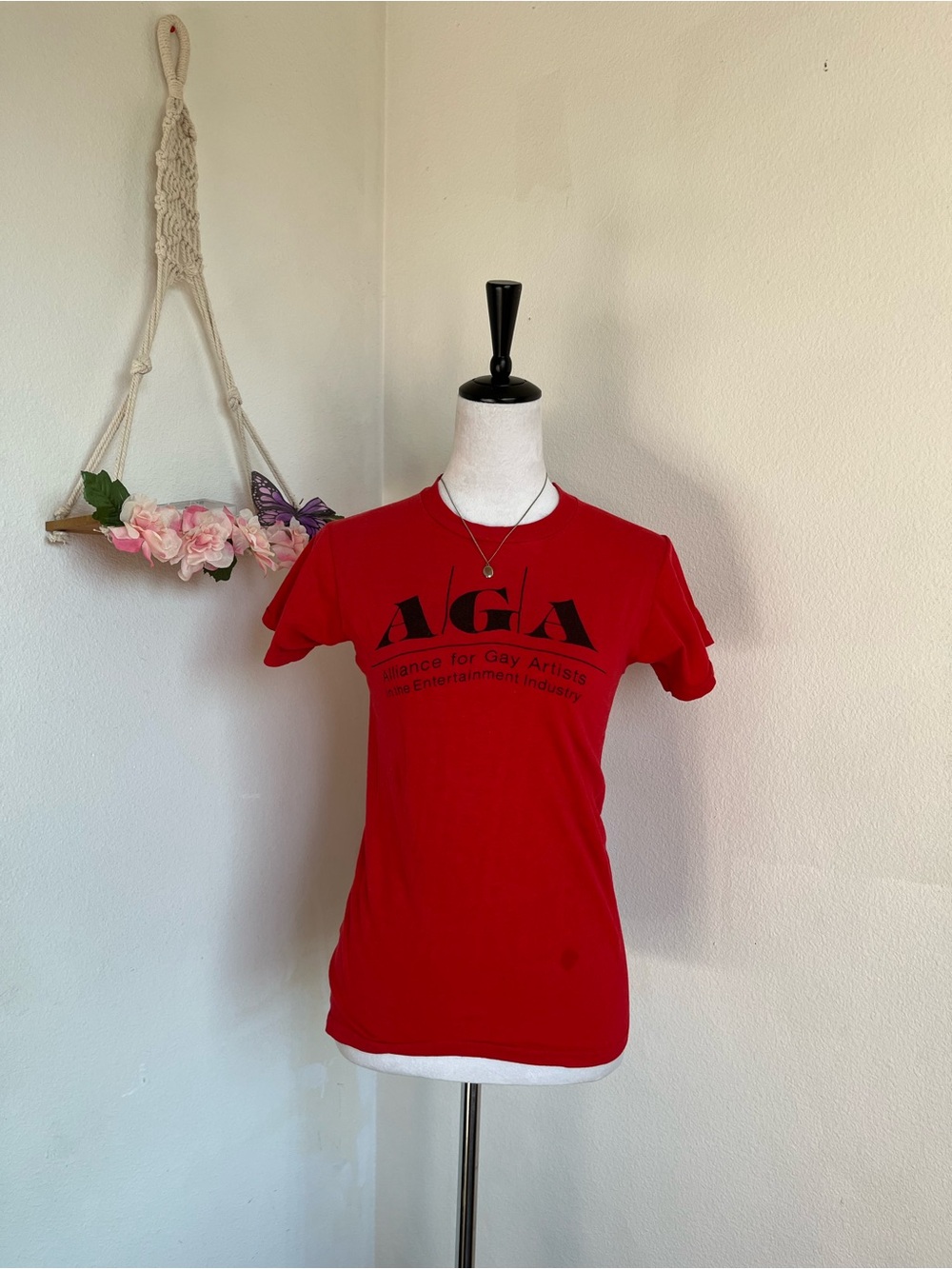 Vintage Red AGA Graphic Tee size small